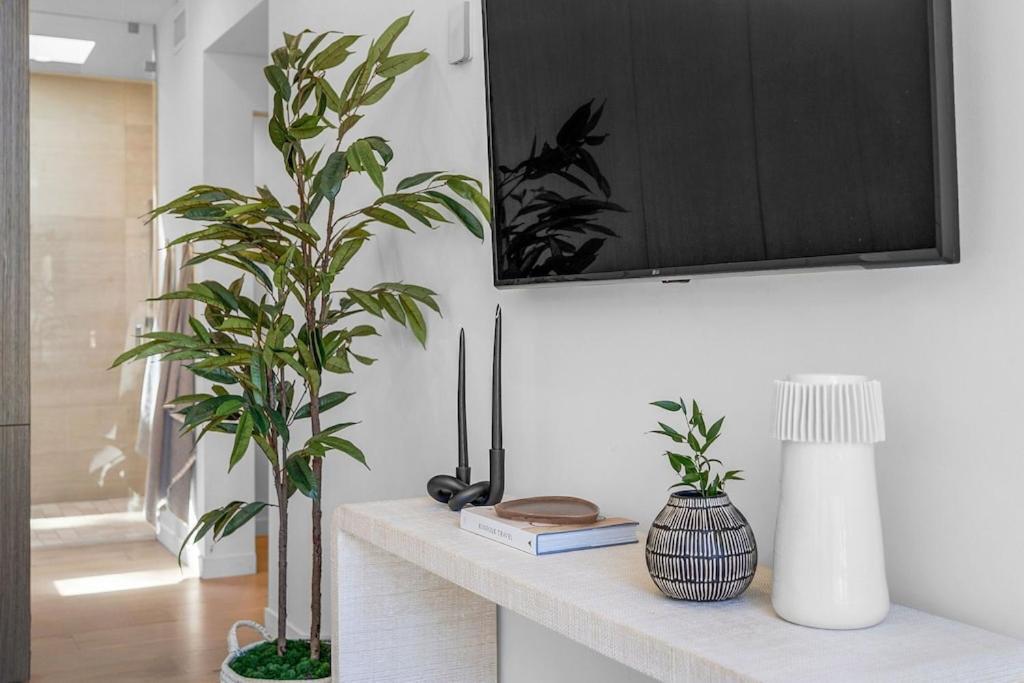 Experience Eco-Luxury At Its Finest - Centrally Located Clea House In San Diego! Екстер'єр фото